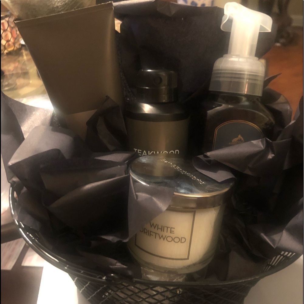 Bath and Body Works Men Basket!